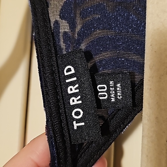 Torrid Mini Fit & Flare Velvet Burnout Skater Blue Dress Size 00 (Size 10 M/L) - Picture 6 of 10